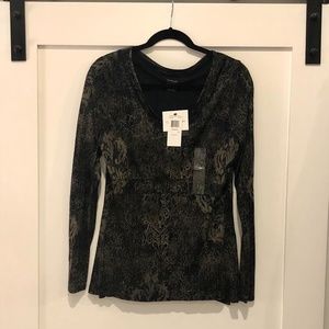 NWT Calvin Klein Women's L/S V-Neck Shirt Size L